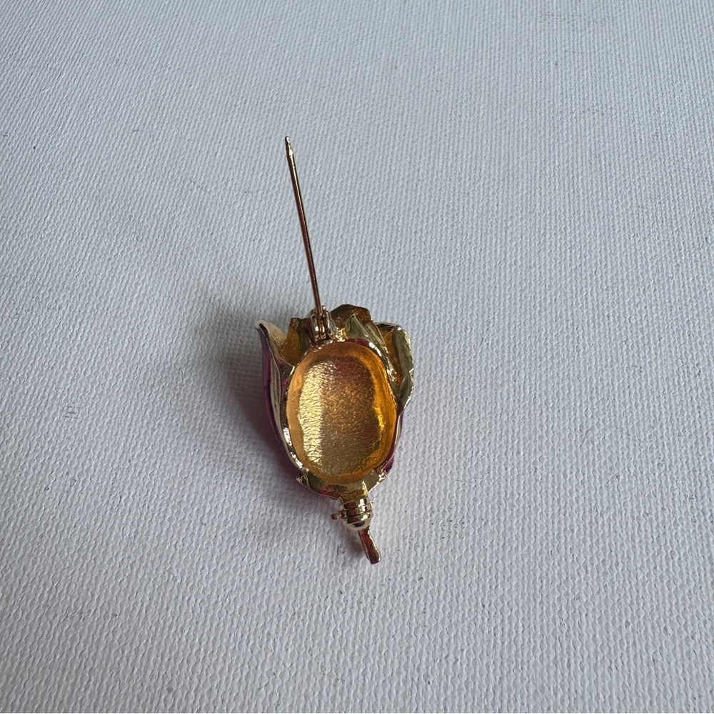 Brooch Red and Gold Rose Pin - Picture 6 of 6